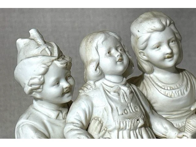 Beeldje in europese biscuit - afbeelding 2 van  7