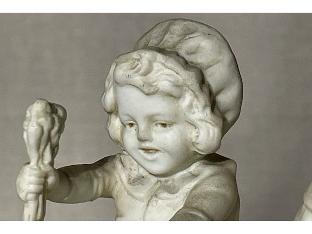 Beeldje in europese biscuit - afbeelding 3 van  9