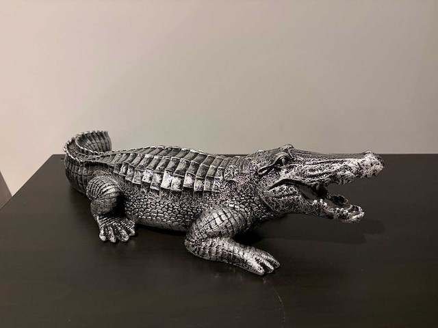 Beeldje knokkedil - afbeelding 2 van  5