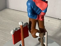 Beeldje tintin & bobby danger/ijs - afbeelding 4 van  6