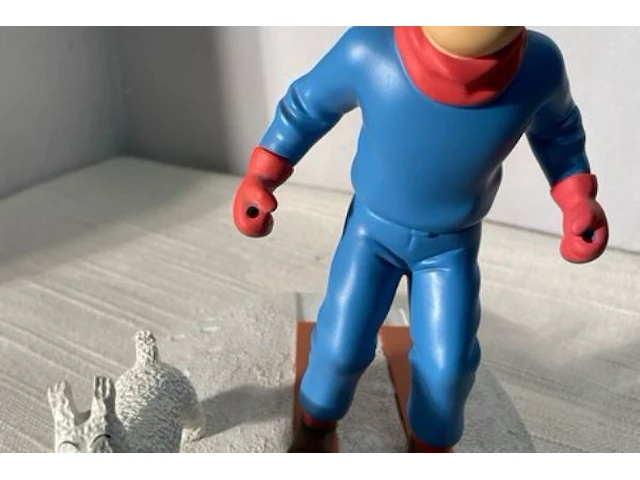 Beeldje tintin & bobby ski - afbeelding 2 van  5