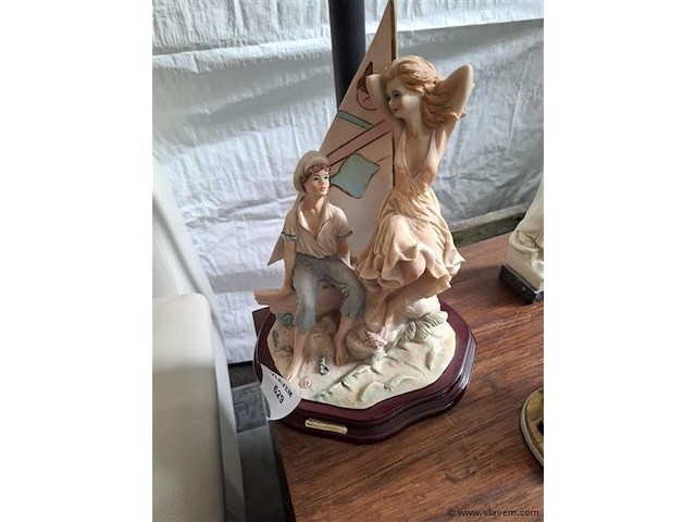 Beeldje - afbeelding 1 van  1