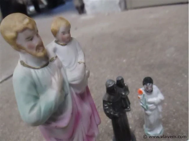 Beeldjes - afbeelding 3 van  3