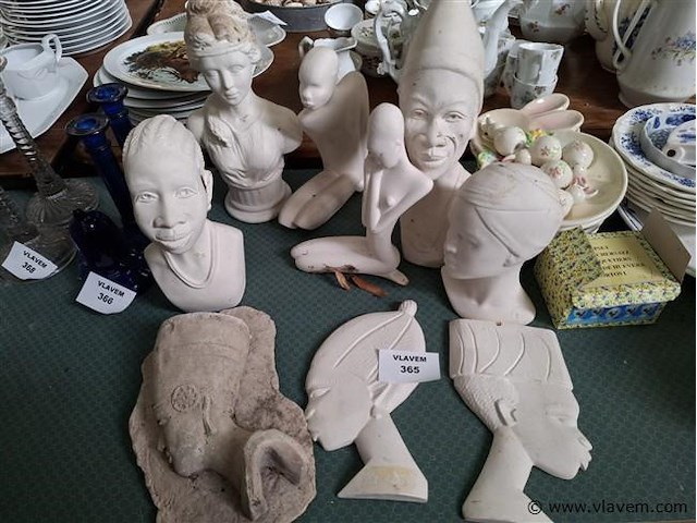 Beeldjes - afbeelding 1 van  4