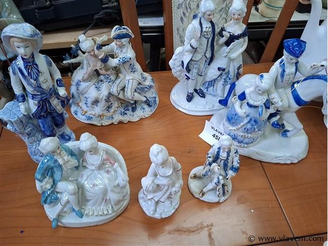 Beeldjes - afbeelding 1 van  4