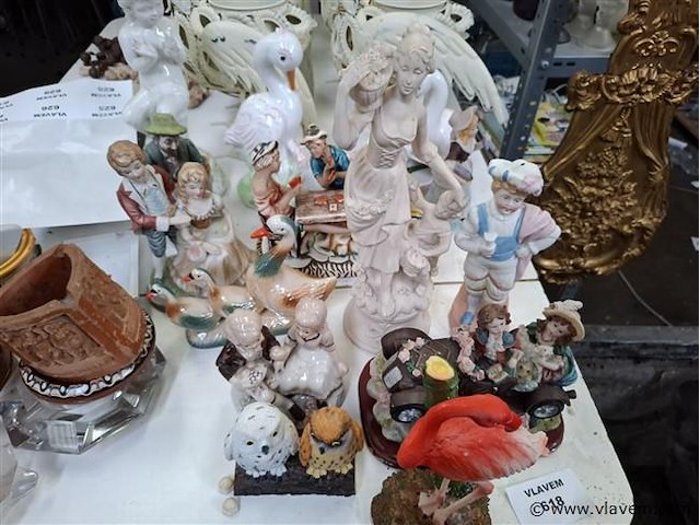 Beeldjes - afbeelding 1 van  4