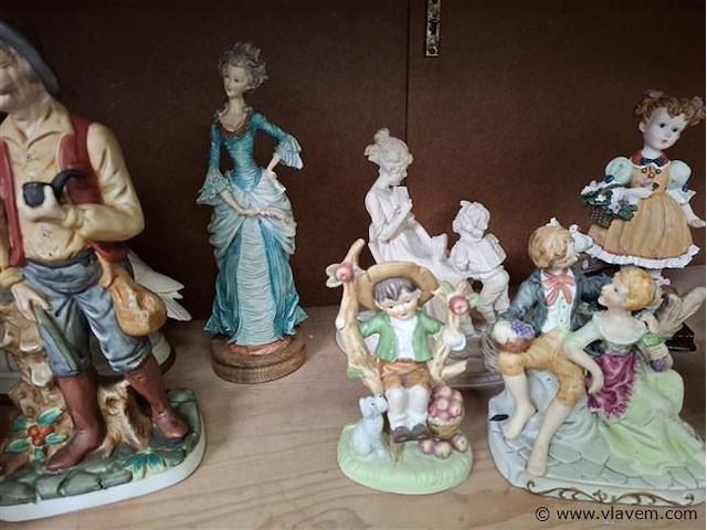 Beeldjes - afbeelding 3 van  4