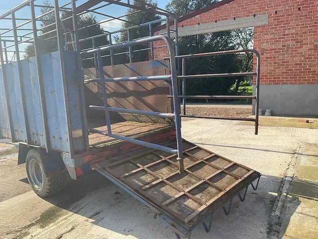 Beestenwagen / veeaanhangwagen - afbeelding 4 van  28