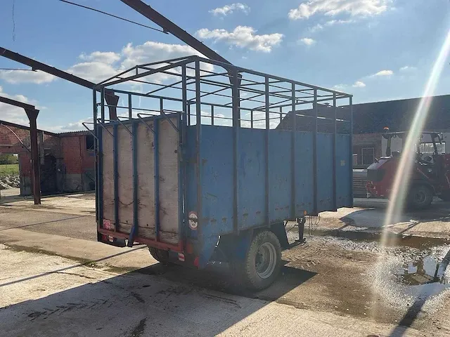 Beestenwagen / veeaanhangwagen - afbeelding 25 van  28