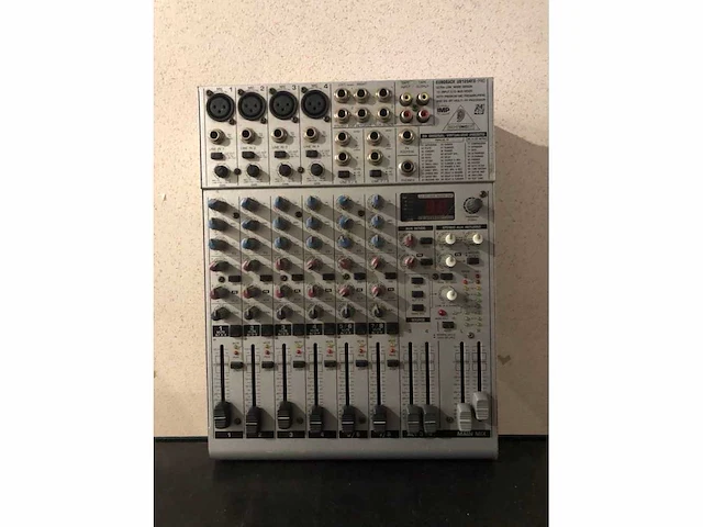 Behringer - eurorack 1204 fx - analoog mengpaneel - afbeelding 1 van  1