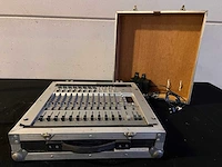 Behringer - eurorack mx2004a - pa-mixer - afbeelding 3 van  8