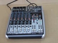 Behringer premium mixer - afbeelding 2 van  3