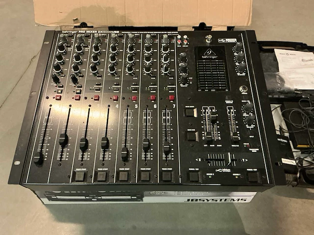 Behringer pro mixer dx2000usb analoge mengtafel - afbeelding 2 van  9