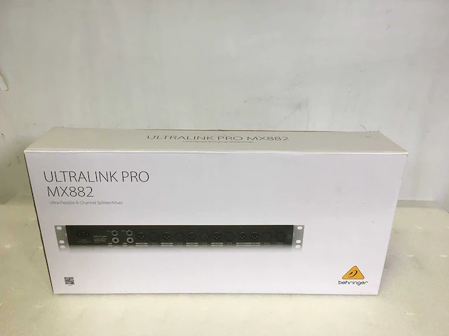 Behringer ultra link pro mx882 ultra flexibele 8-kanaals splitter/mixer - afbeelding 4 van  4