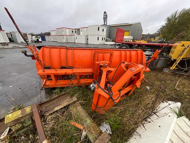 Beilhack sneeuwploeg - afbeelding 14 van  19