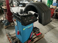 Beissbarth mt510m banden balanceerapparaat + duquesne r200 bandenmonteermachine - afbeelding 4 van  11