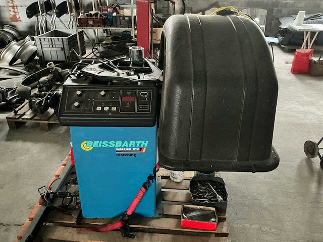 Beissbarth mt510m banden balanceerapparaat + duquesne r200 bandenmonteermachine - afbeelding 5 van  11