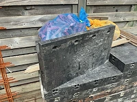 Bekistingsmateriaal (18x) - afbeelding 3 van  7