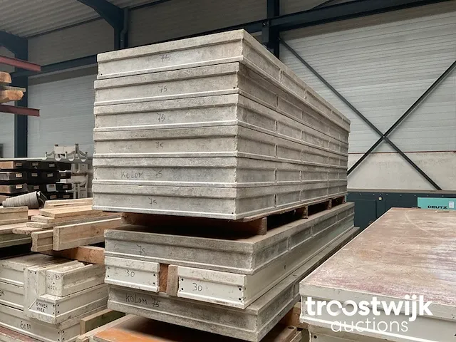 Bekistingsmateriaal - afbeelding 9 van  11
