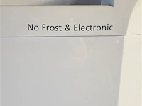 Beko diepvriezer 146cm hoog x 54cm breed - afbeelding 2 van  5