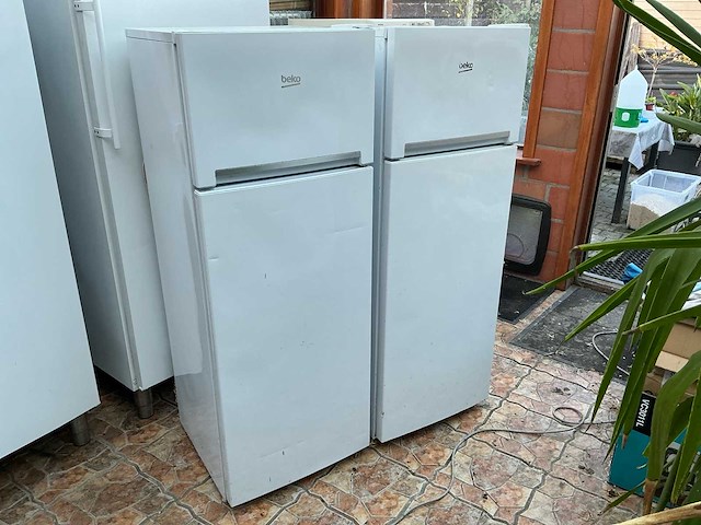 Beko rdsa240 koelkast (2x) - afbeelding 1 van  4