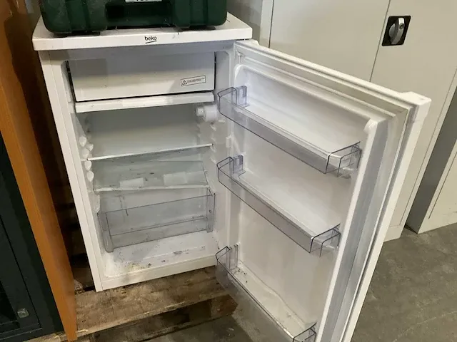 Beko s47090 tafelkoelkast - afbeelding 3 van  3