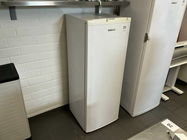Beko vriezer - afbeelding 1 van  4