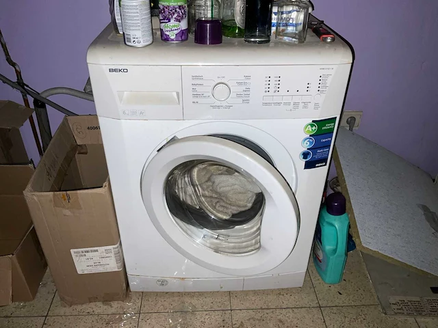 Beko wmb 61421 m wasmachine - afbeelding 1 van  2