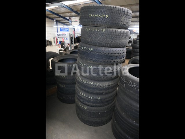 Belangrijke partij tweedehands banden - afbeelding 8 van  8