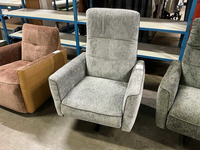 Belform elektrische relaxfauteuil - afbeelding 1 van  8