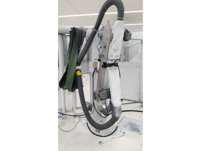 Belt trimming - afbeelding 11 van  17