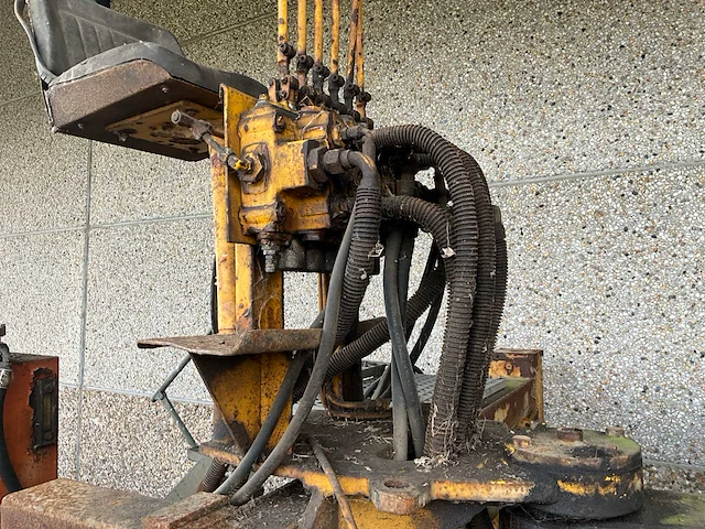Beltrami 3600 banden graafmachine - afbeelding 9 van  28