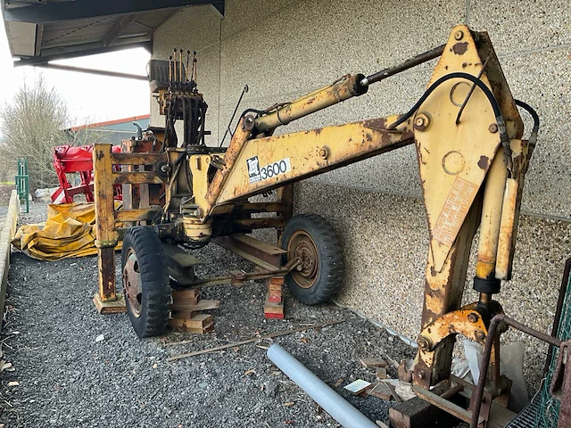 Beltrami 3600 banden graafmachine - afbeelding 1 van  28