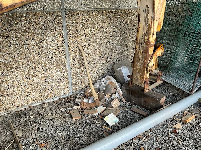 Beltrami 3600 banden graafmachine - afbeelding 16 van  28