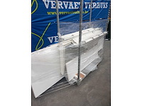 Bench - afbeelding 3 van  3