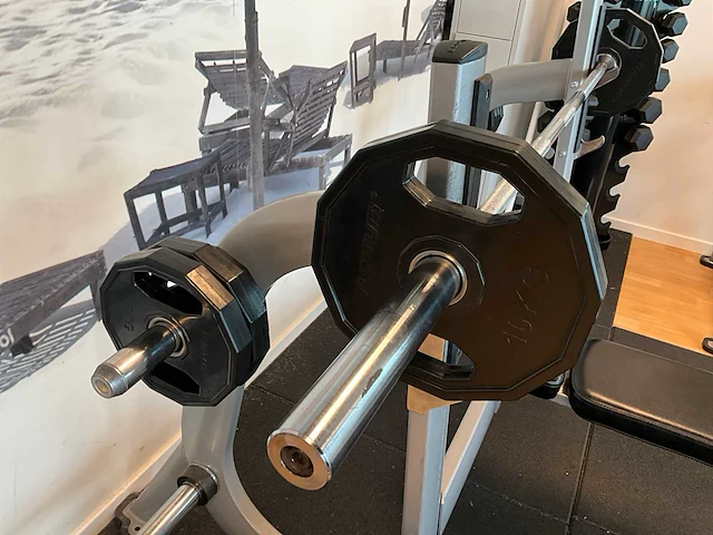 Benchpress bodytone + bar en ca. 16 gewichten - afbeelding 4 van  9