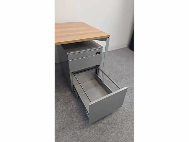 Bene - bureau met ladenblok - afbeelding 2 van  11