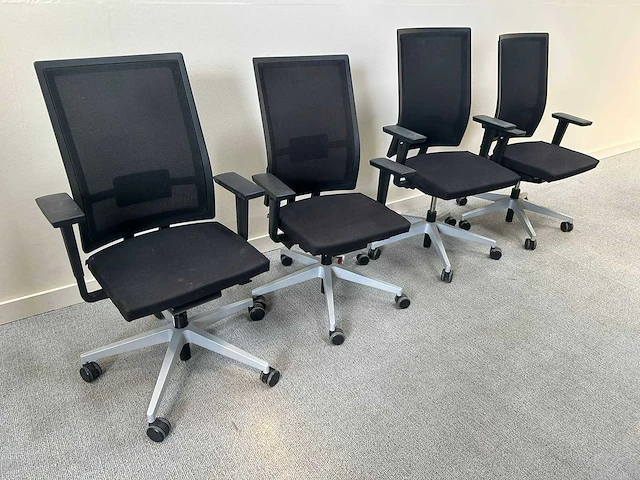Bene - bureaustoel (4x) - afbeelding 1 van  7
