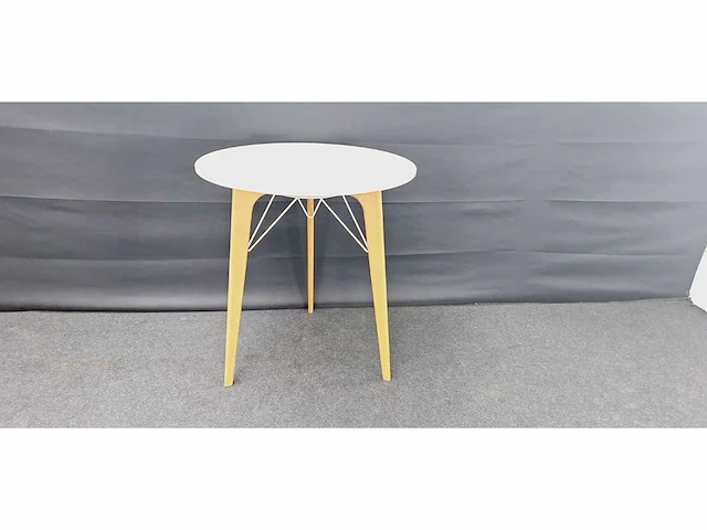 Bene - design vergadertafel (hoog) - afbeelding 1 van  7