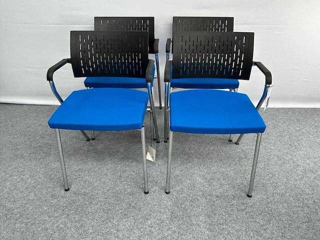 Bene - vergaderset voor 4 personen - afbeelding 4 van  6