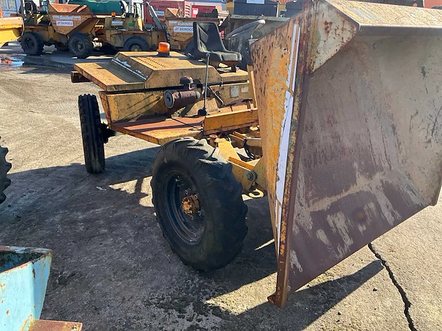 Benford model 100 1000 kg 4x2 dumper - afbeelding 16 van  18
