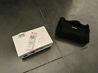 Benq beamer + projectiescherm - afbeelding 2 van  8