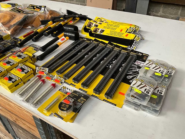 Benson mix kavel diverse handgereedschap & accessoires - afbeelding 10 van  11