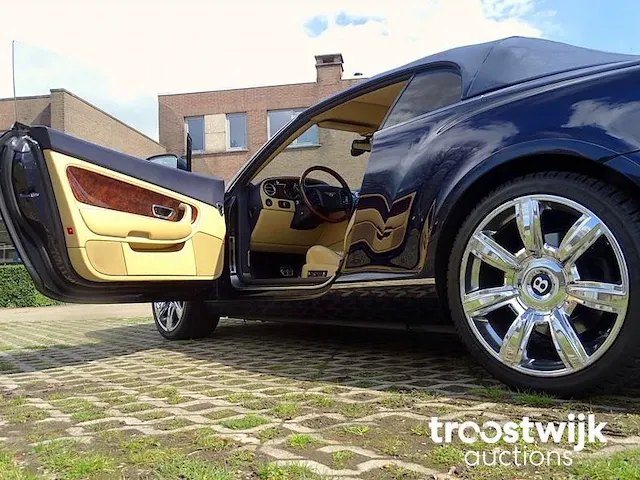 Bentley continental gtc - afbeelding 22 van  55