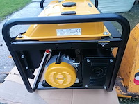 Benza bz8500 avr stroomgenerator - afbeelding 4 van  7