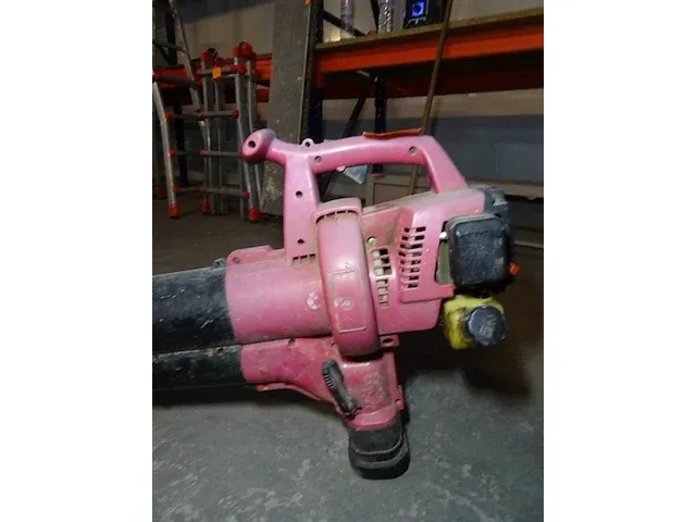 Benzine bladblazer - afbeelding 2 van  3