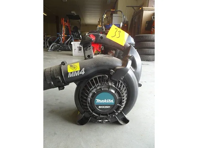 Benzine blazer/zuiger makita - afbeelding 2 van  4