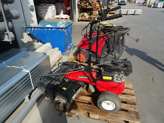 Benzine borstelmachine tielburger - afbeelding 1 van  8