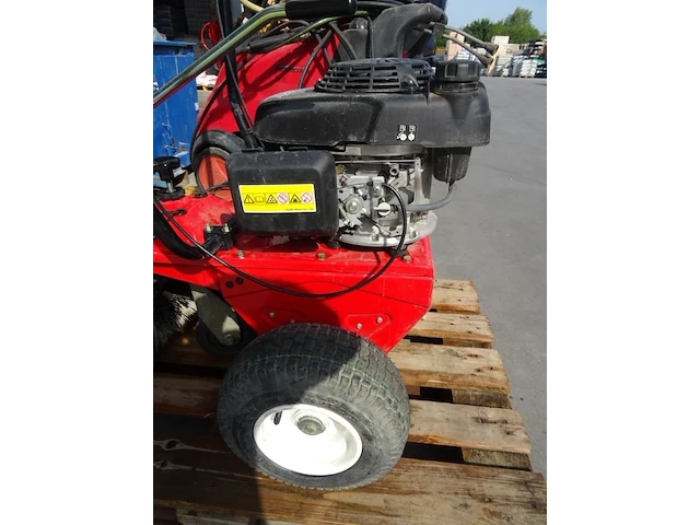 Benzine borstelmachine tielburger - afbeelding 4 van  8