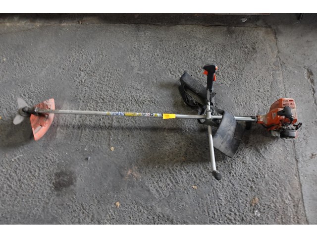 Benzine bosmaaier echo - afbeelding 1 van  4